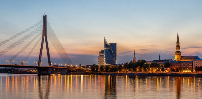 Private Transfers and Chauffeur Service in Riga