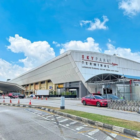 ✈ Sultan Abdul Aziz Shah Airport
