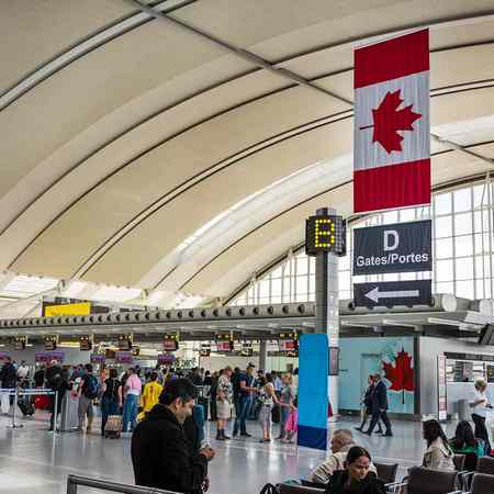 ✈ Toronto Pearson International Airport