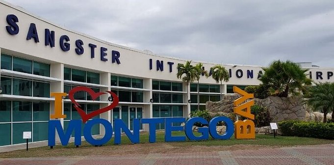 ✈ Sangster International Airport