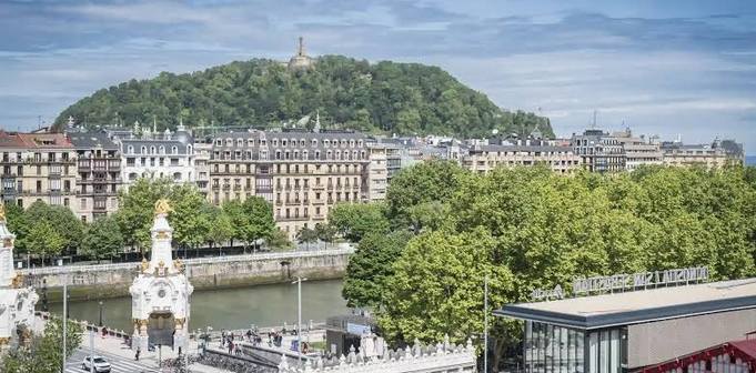 Donostia/San Sebastián