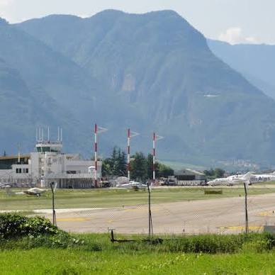 ✈ Bolzano Airport