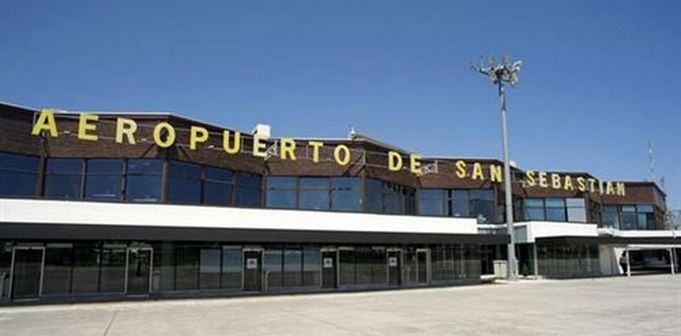 ✈ San Sebastián Airport