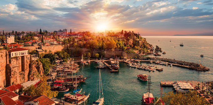 Private Transfers and Chauffeur Service in Antalya