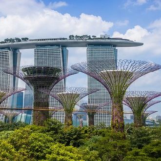 Private Transfers and Chauffeur Service in Singapore
