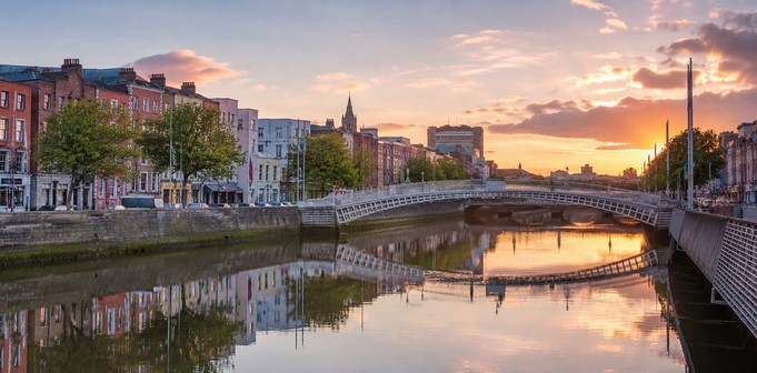 Private Transfers and Chauffeur Service in Dublin
